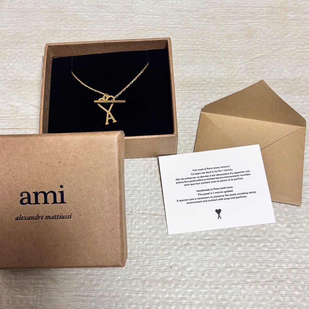 AMI Paris アミ ドゥ クール チェーン ゴールドアミパリス