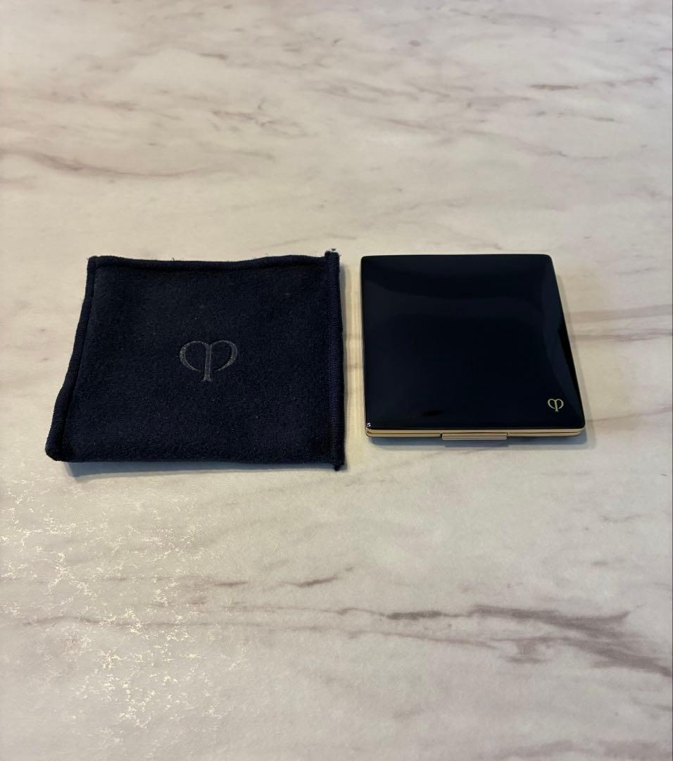 プードルコンパクトエサンシエルｎ　エレガントスリム