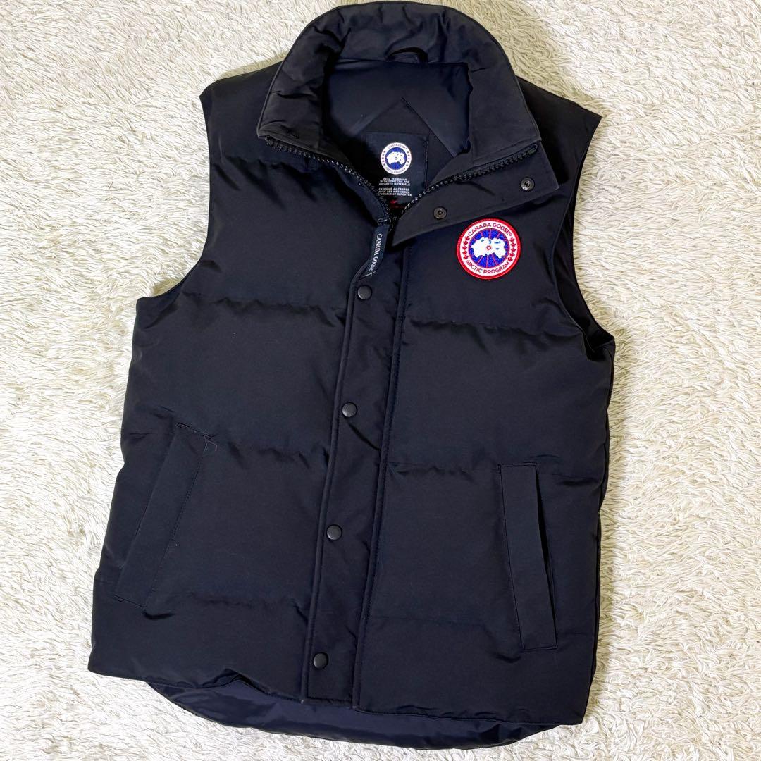 【極美品】カナダグース ダウンベスト GARSON VEST ブラック Sサイズ