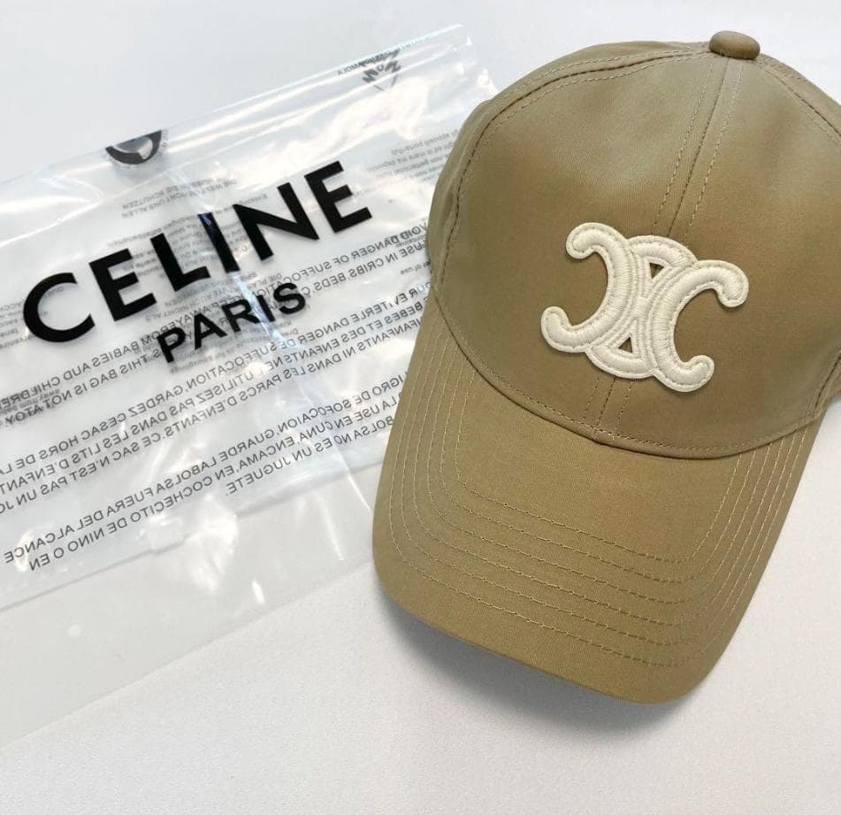 VIP顧客CELINE ベージュキャップ ロゴ刺繍