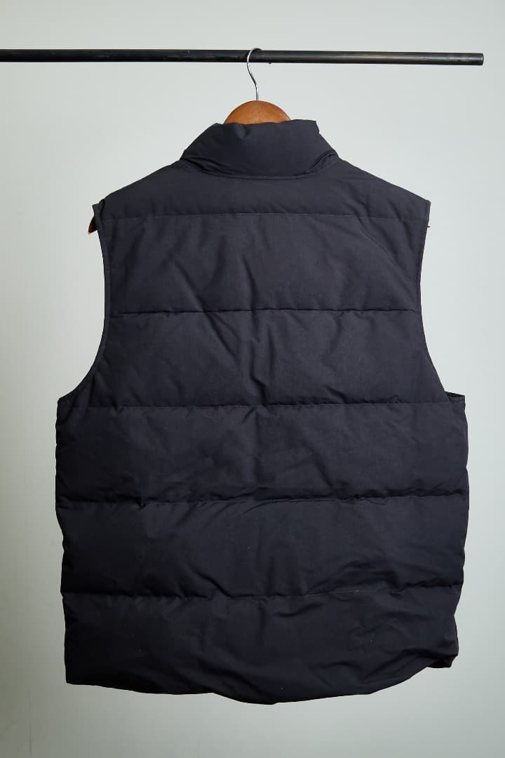 Patagonia ダウンドリフト・ベスト Ink Black