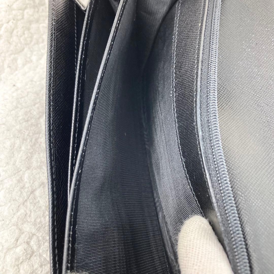 極美品✨プラダ 長財布 サフィアーノ 三角ロゴ プレート フラップ ブラック 黒