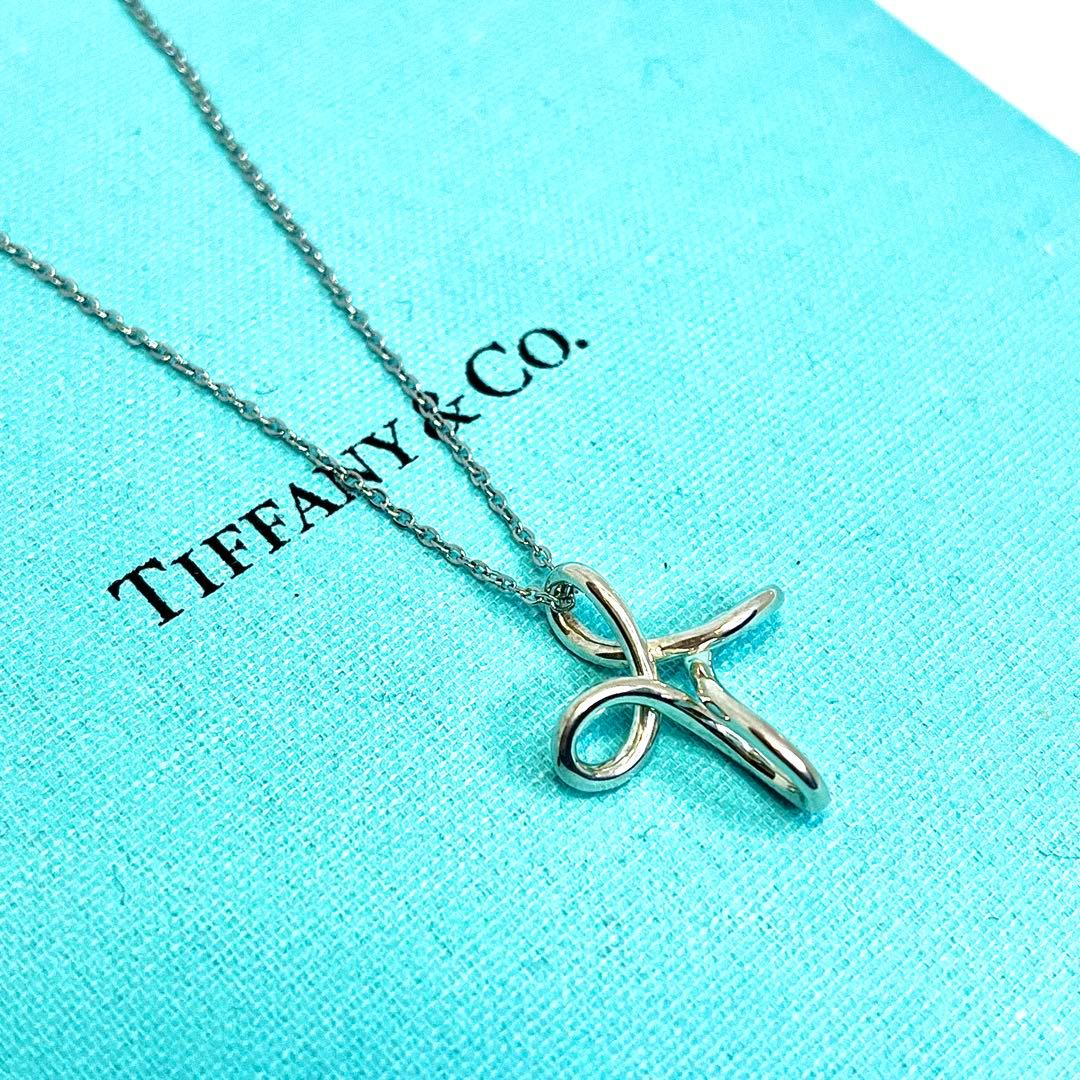 ティファニー インフィニティクロス ネックレス シンプル シルバー925