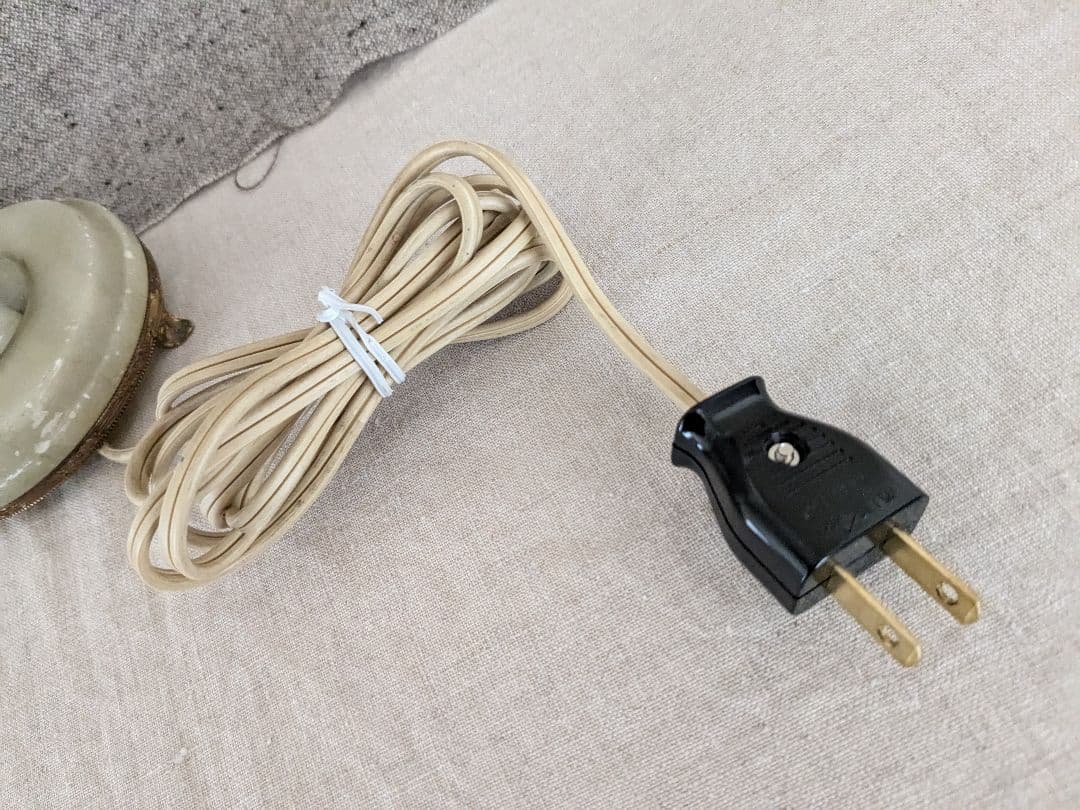 USAアンティーク　テーブルランプ 　ホワイトシェード