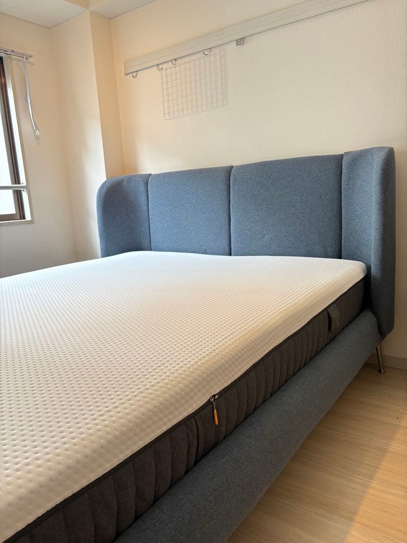 IKEA TUFJORD クイーンサイズ ベッドフレーム