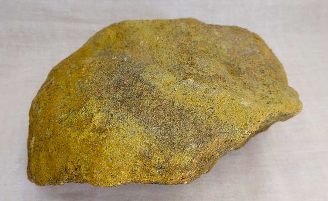 超レア!!高線量!!増富温泉ラジウム黒鉱石（145)お風呂用