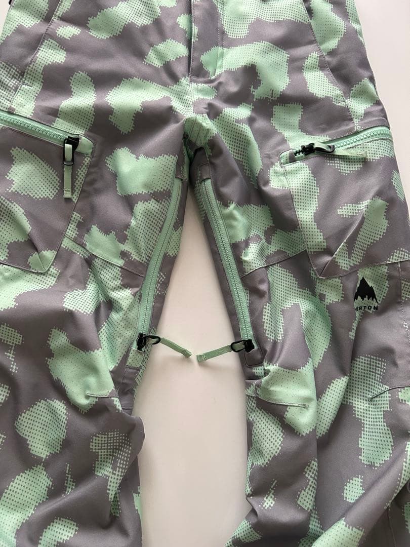 バートン　ガールズ　スノーボードウェア　 スキー　M140 キッズ