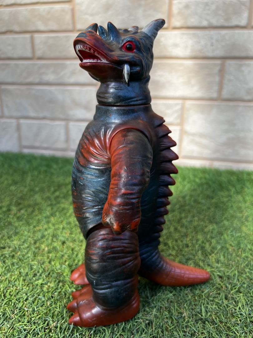 希少ビンテージ円谷プロ　マルサン　ウルトラQ地底怪獣パゴス約22.5cm