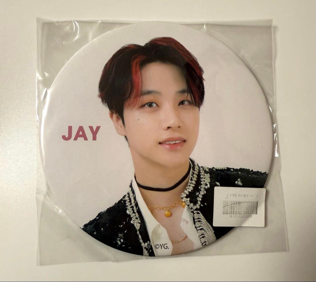 希少　新品未開封　iKON ジナン　BIG缶バッジ