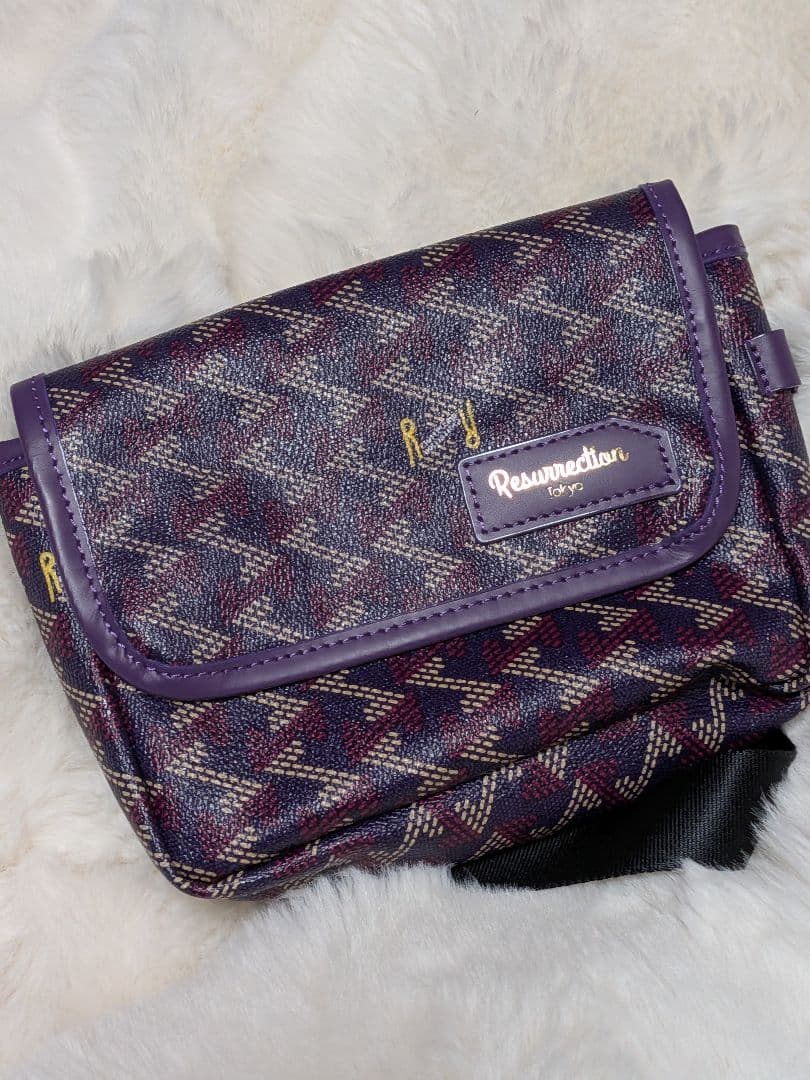 レザレクション　ウエストポーチ　アイクス