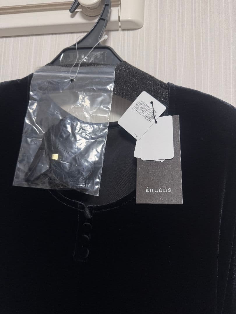 【新品タグ付】anuans ベロアシフォンドッキングワンピース