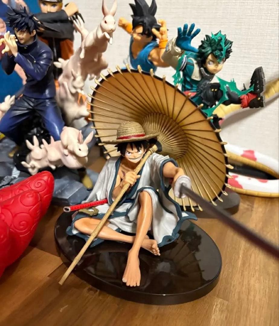 ジャンプ　ワンピース　ナルト　ヒロアカ　フィギュア　まとめ売り　8点セット