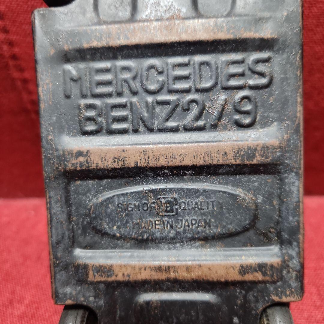 萬代屋 バンダイ製 ブリキミニカー メルセデス・ベンツ 219 セダン ブラック