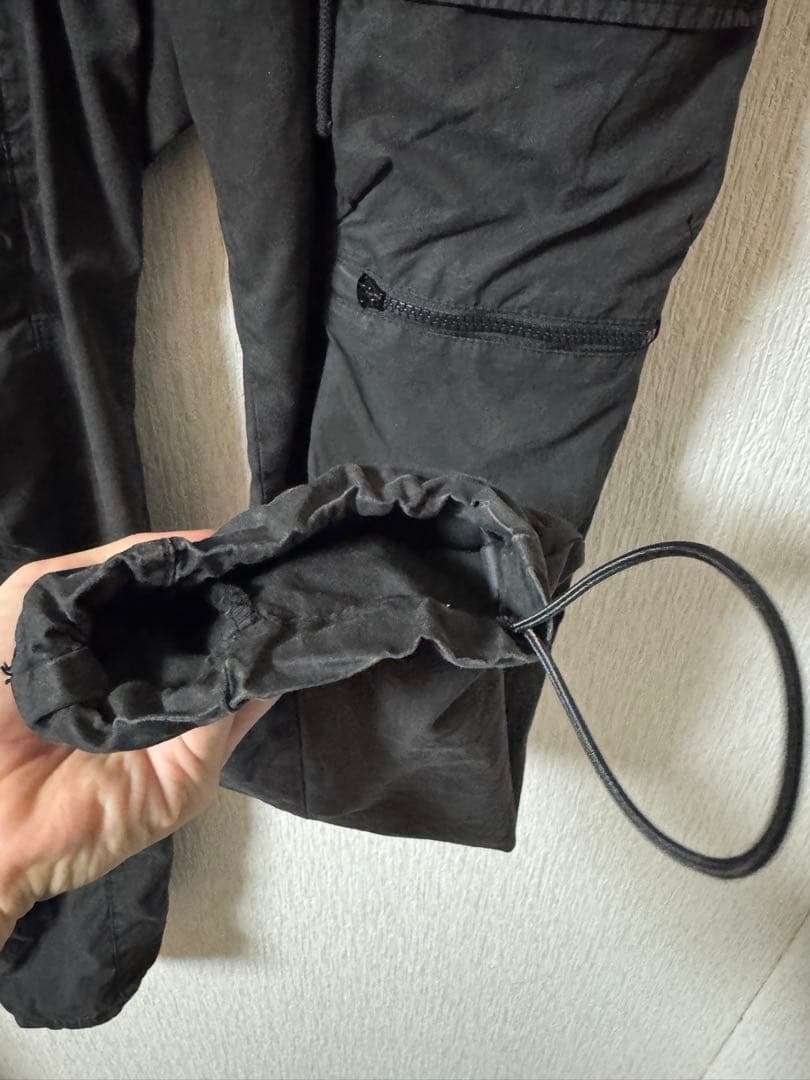 パンツ C.P. COMPANY 24SS CARGO TRACK PANTS