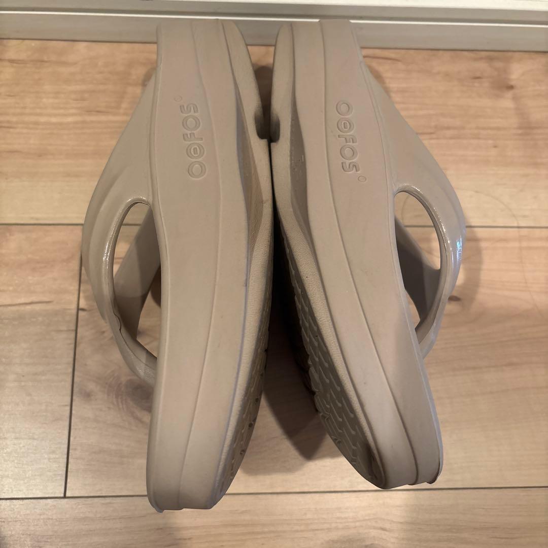 美品　正規　OOFOS リカバリーサンダル　oomega US7 24cm