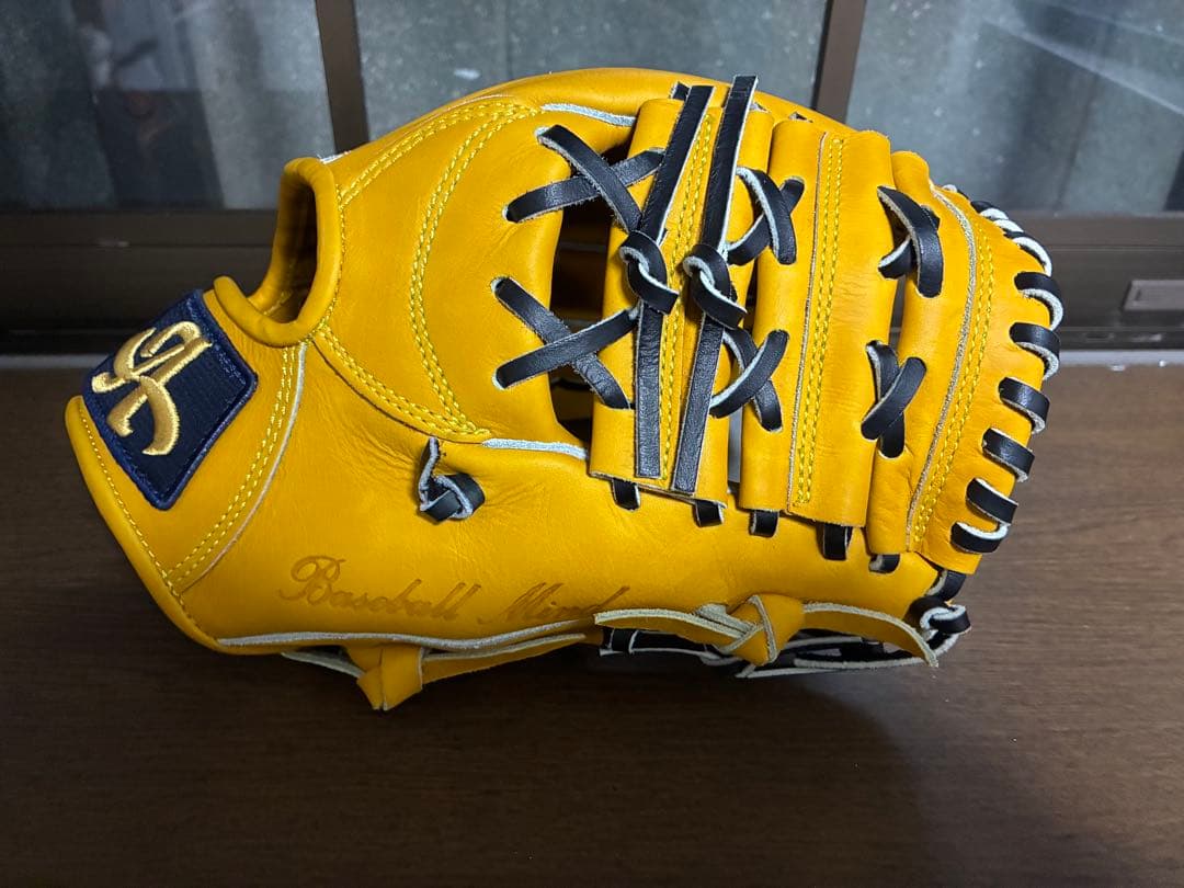 野球　アサダスポーツ　硬式　右投げ　内野用 最終価格　1日以内発送