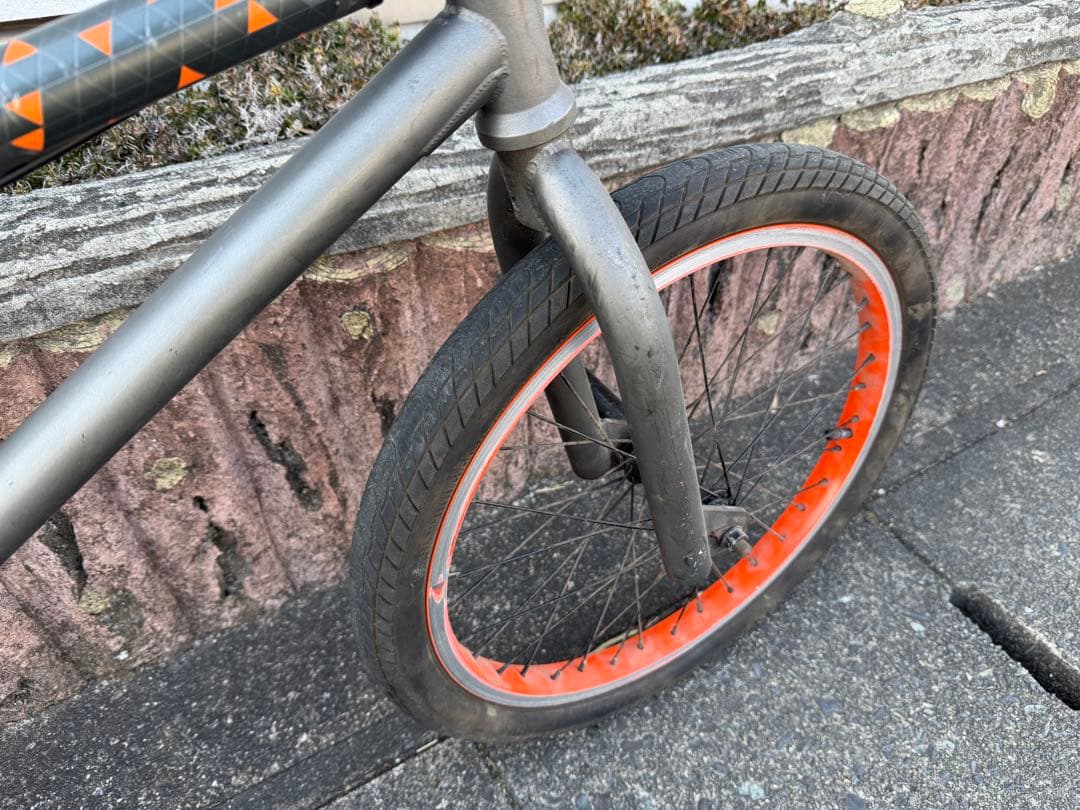 ORANGE BMX 自転車 トリック ペグ付き