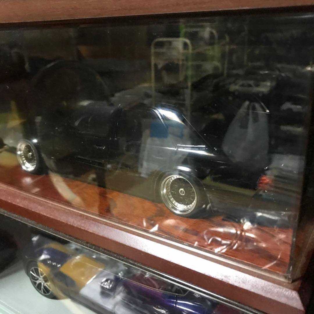 メルセデスベンツブラッククーペミニカー メッキホイール付き