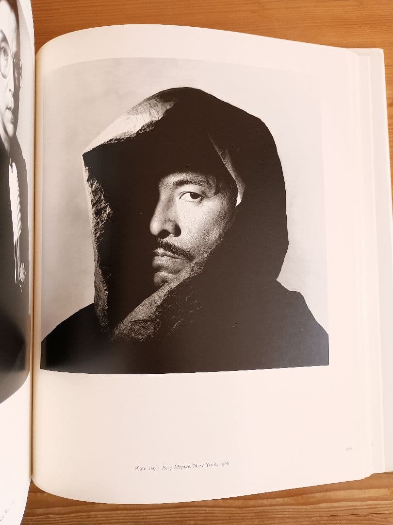 三宅一生 手紙付き アーヴィング・ペン CENTENNIAL