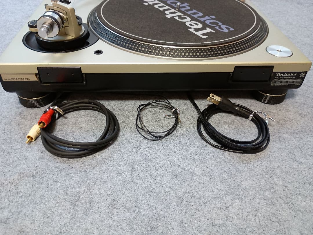 Technics SL-1200MK3D ターンテーブル カバー付き