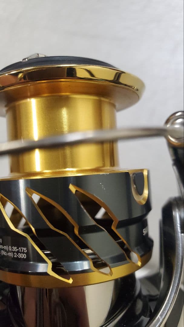 SHIMANO TWIN POWER C5000XG 20ツインパワー