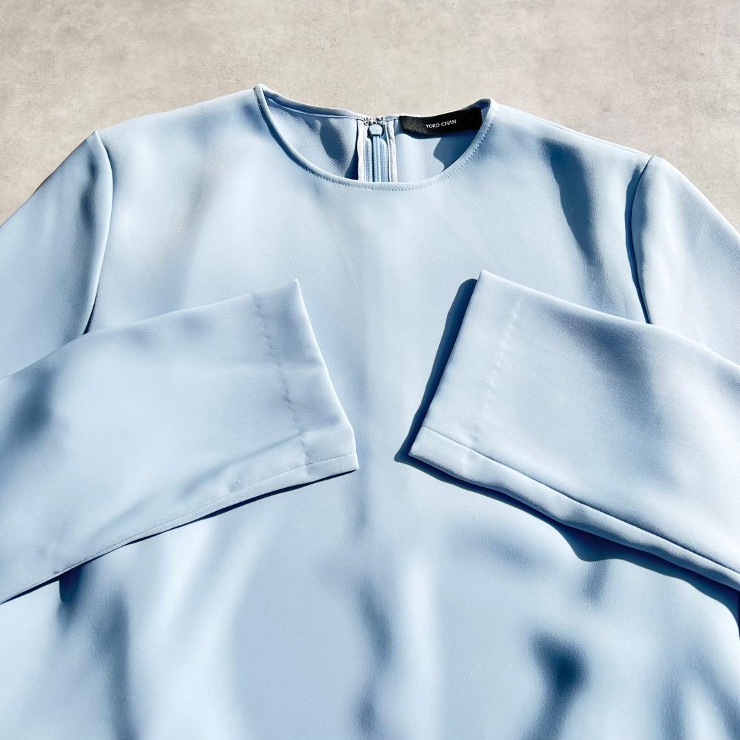 ヨーコチャン　フレアポイントヘムブラウス　ブルー　2023年製　定価7.7