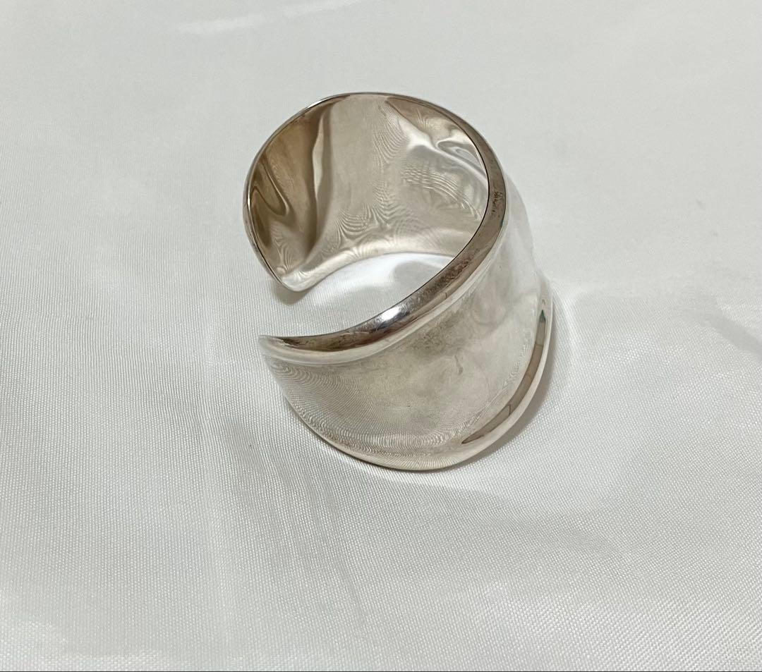 定価28万500円　ティファニー　ボーンカフ　　スモール　左手用