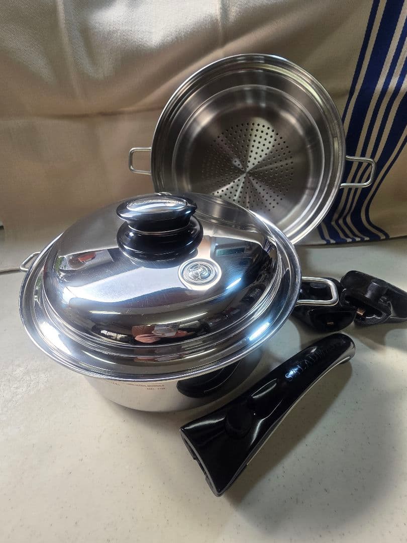 サラダマスター(SALADMASTER) ３QT 深型鍋　&　蒸し器　Set