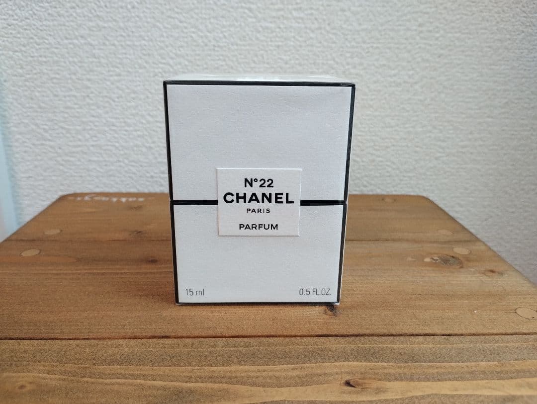 【未開封/レア】CHANEL N°22 15ml