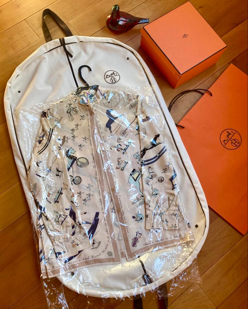 HERMES ロゴシャツブラウス　マルジェラ期 『お馬の話をして』クリーニング済