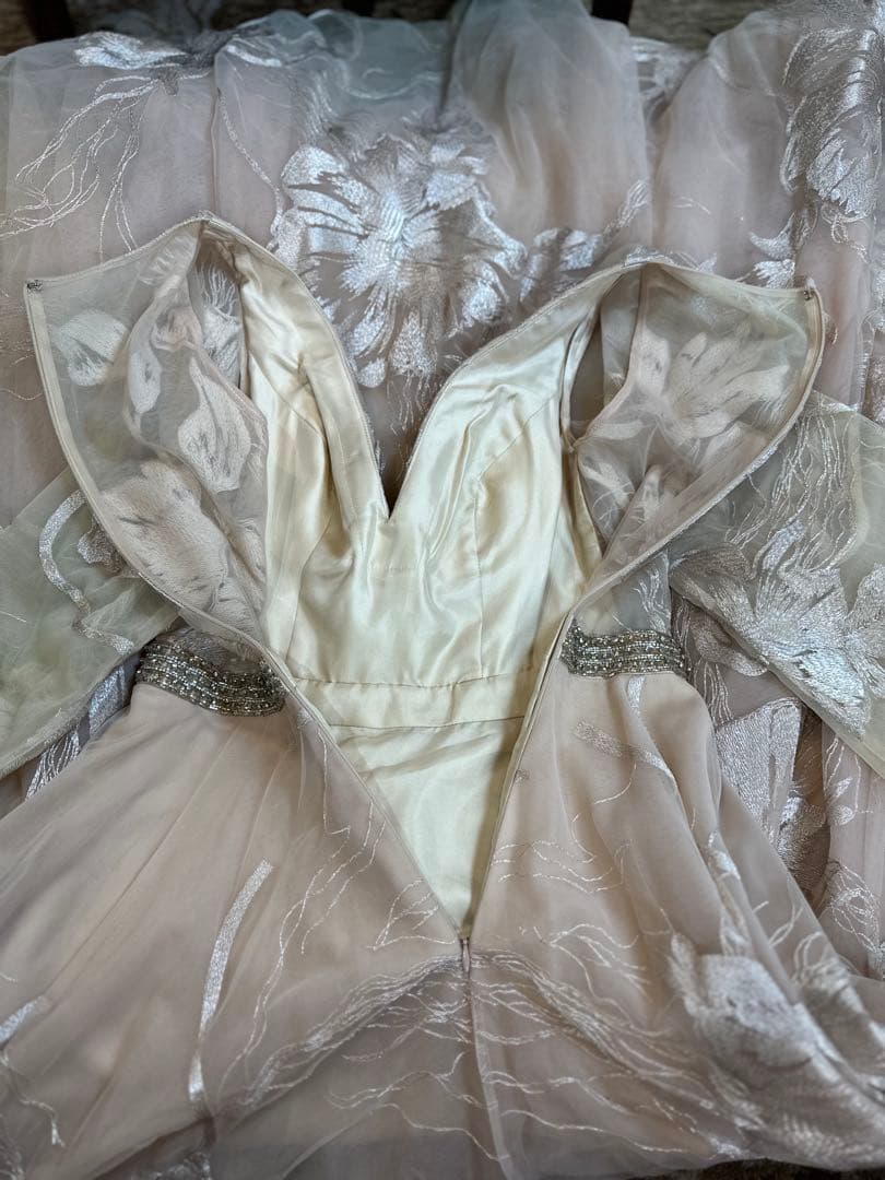 JOVANI☆ベージュピンクVネック 長袖 パーティードレス