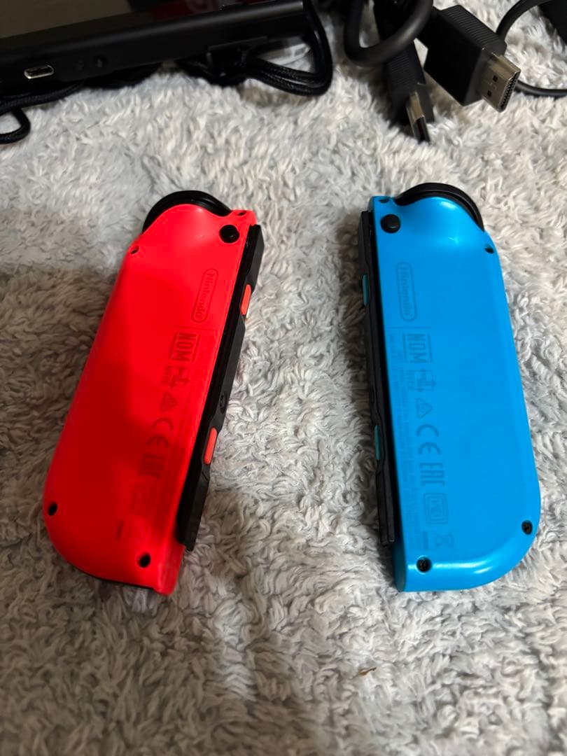 Nintendo Switch ネオンブルー/ネオンレッド HAC-001 本体