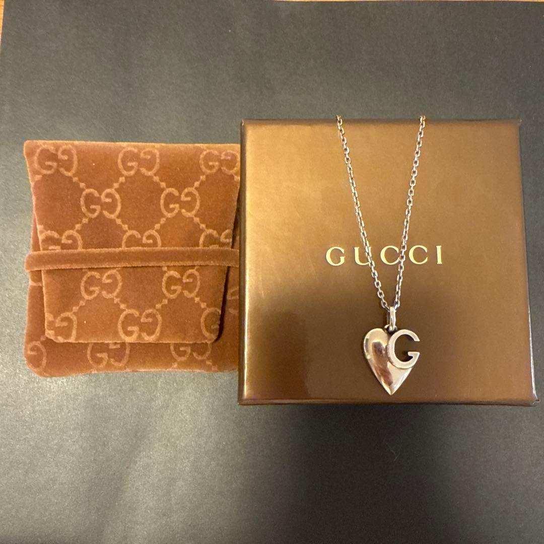 グッチ　GUCCI ネックレス　シルバー　ハート　G