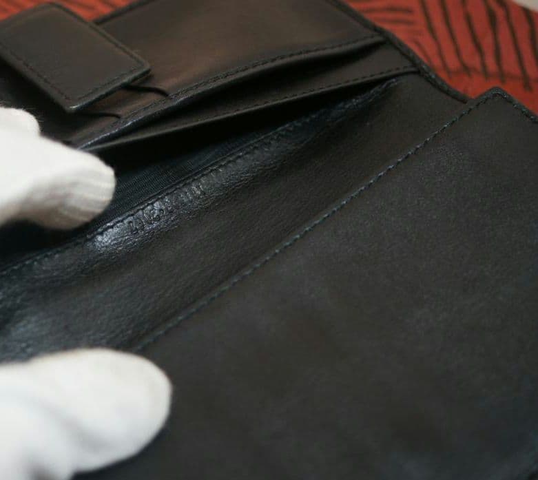 GUCCI グッチ GGキャンバス 二つ折り財布 ブラック インターロッキングG