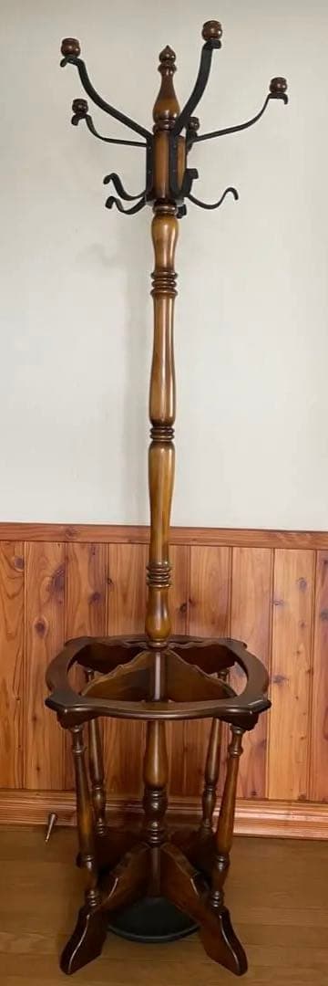 【お値下げしました】カリモク　ポールハンガー　ボートハンガー　クラシック