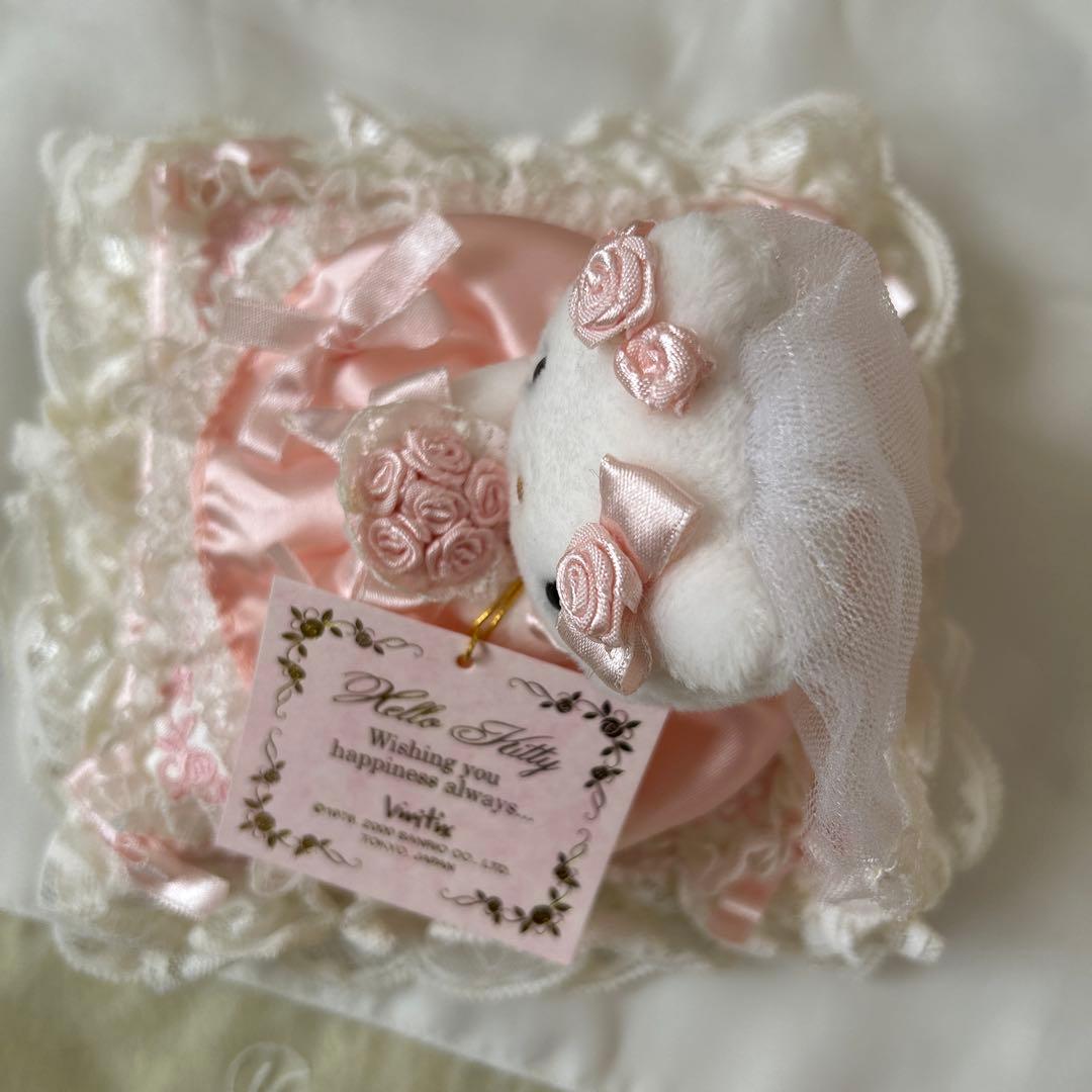 ハローキティ ウエディング ドール リングピロー Vivitix