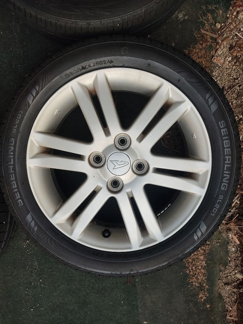 やっちゃん　ダイハツ タント 純正 ４本