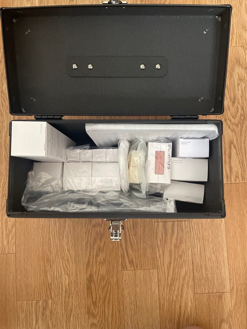 シュウウエムラ メイクボックス　ベーシックセット　メイクセット