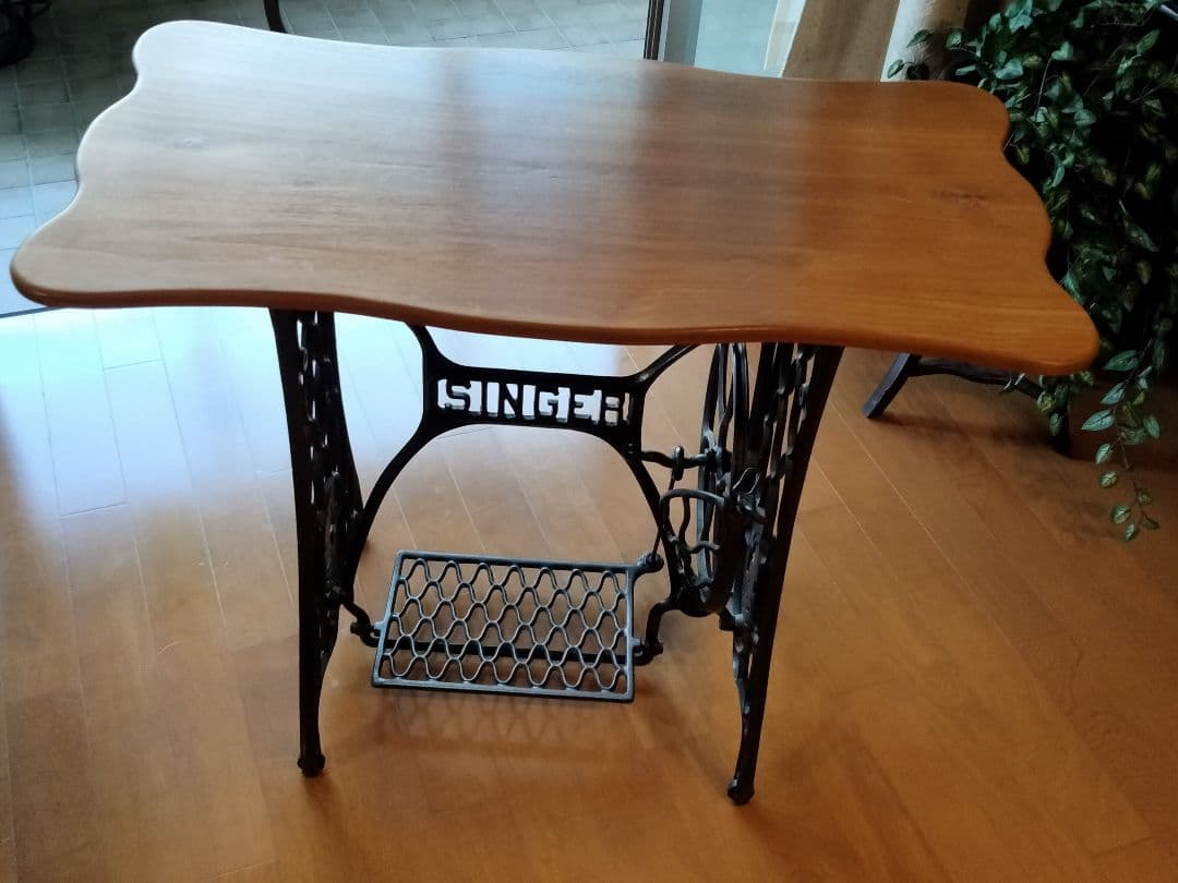 SINGER　足踏みミシン　アンティークテーブル　机