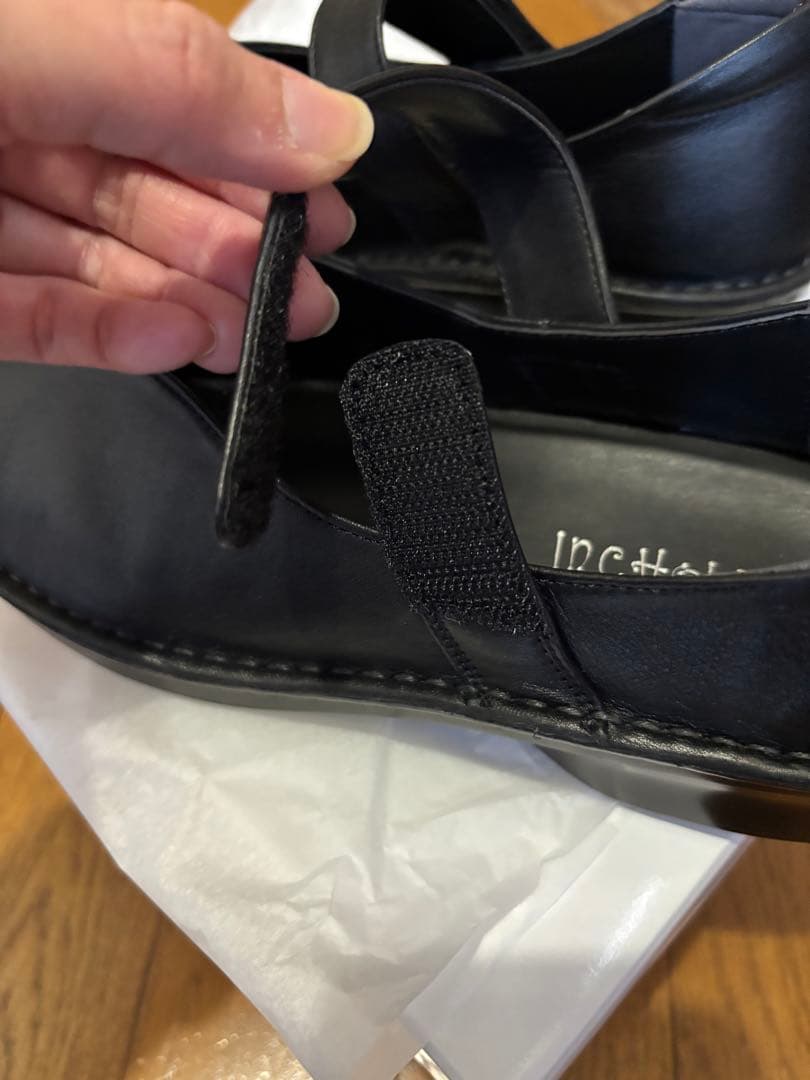 1月中SALE！インコルジュ　きれいめストラップシューズ　本革　ブラック