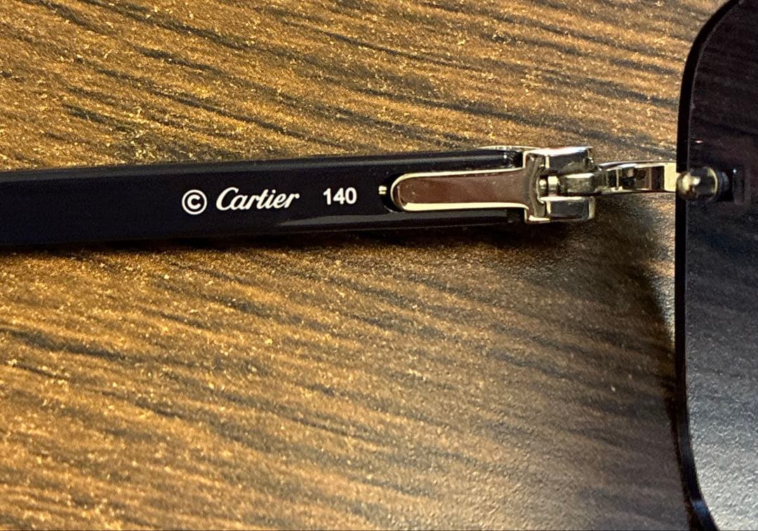 カルティエ　サングラス