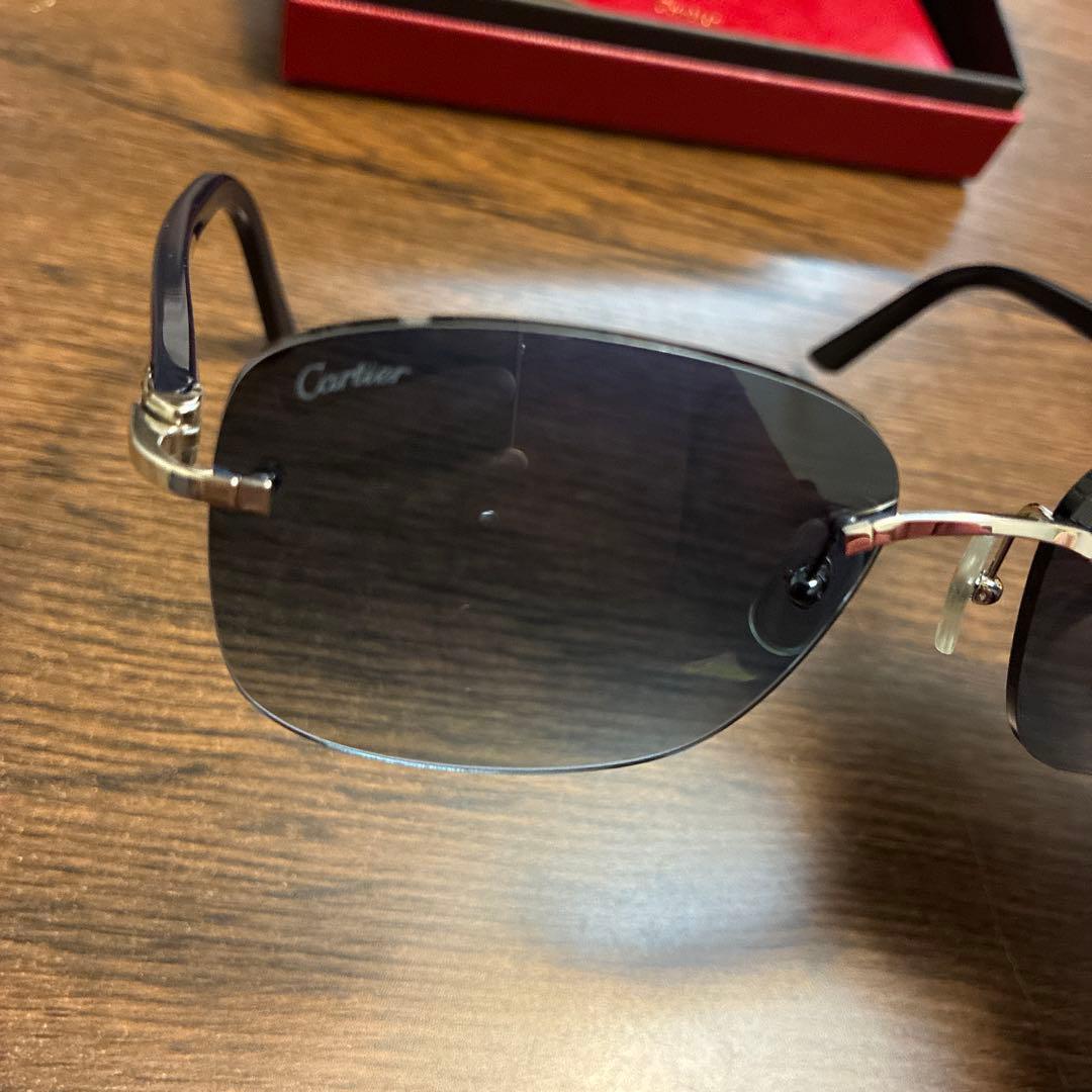 カルティエ　サングラス