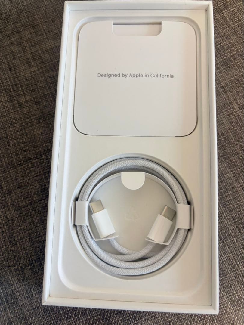 iPhone 15 pro max 256GB SIMフリー　望遠レンズ傷あり