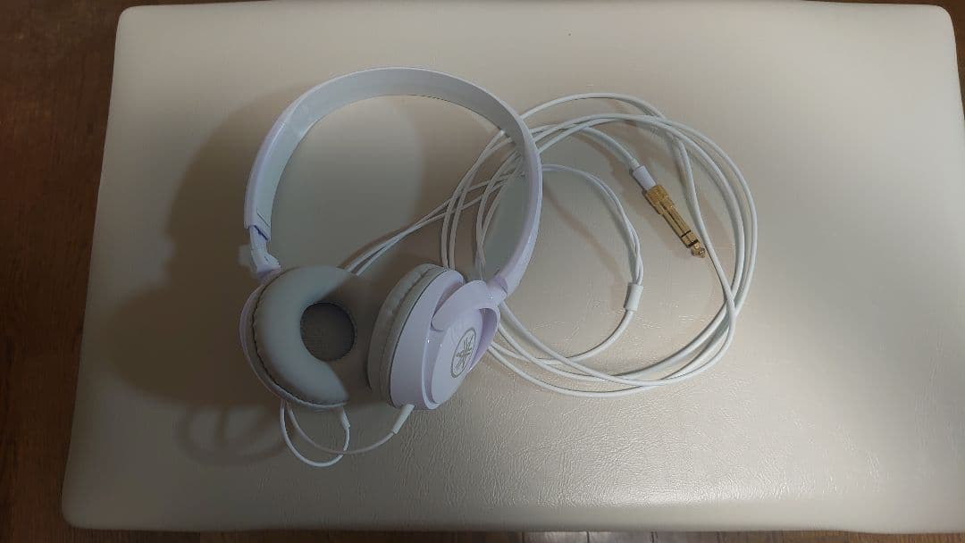 YAMAHA Clavinova クラビノーバ CLP745WA 2023年製