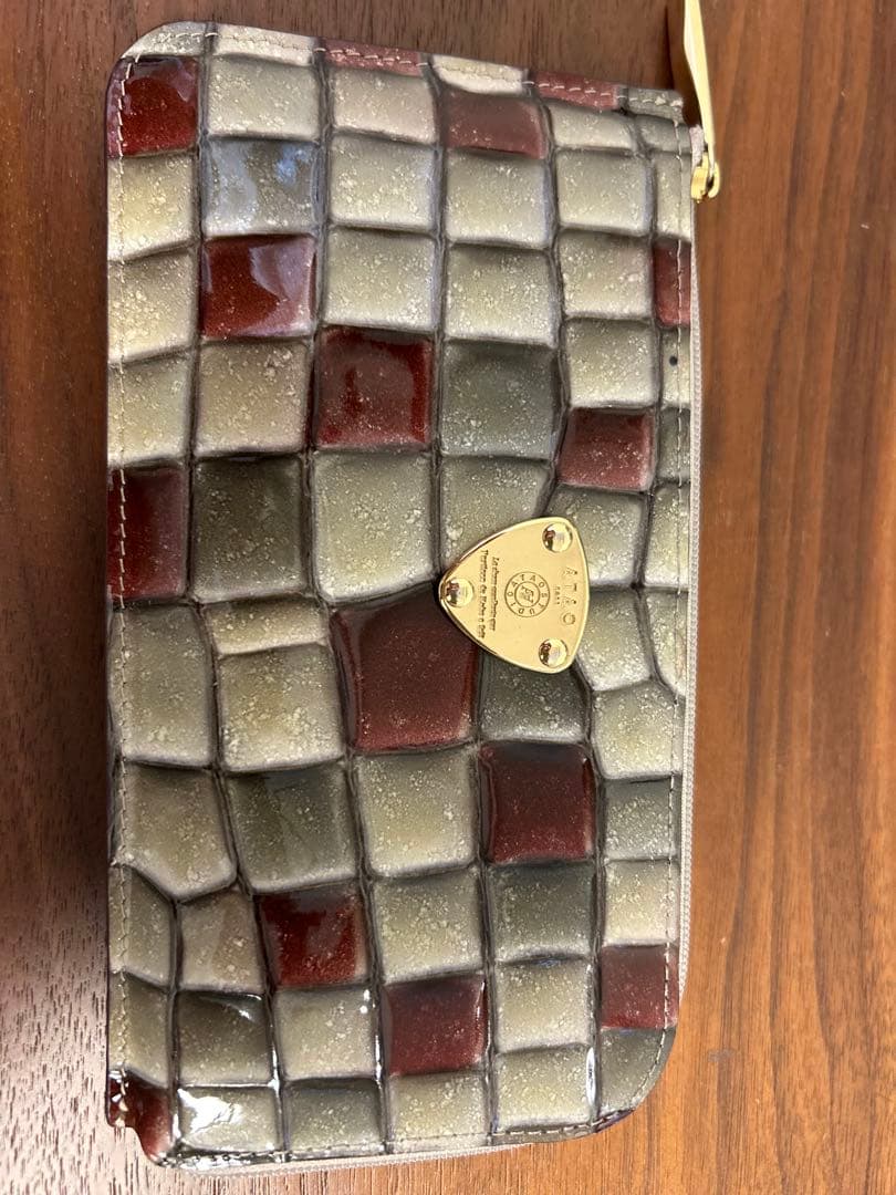 アタオ　長財布