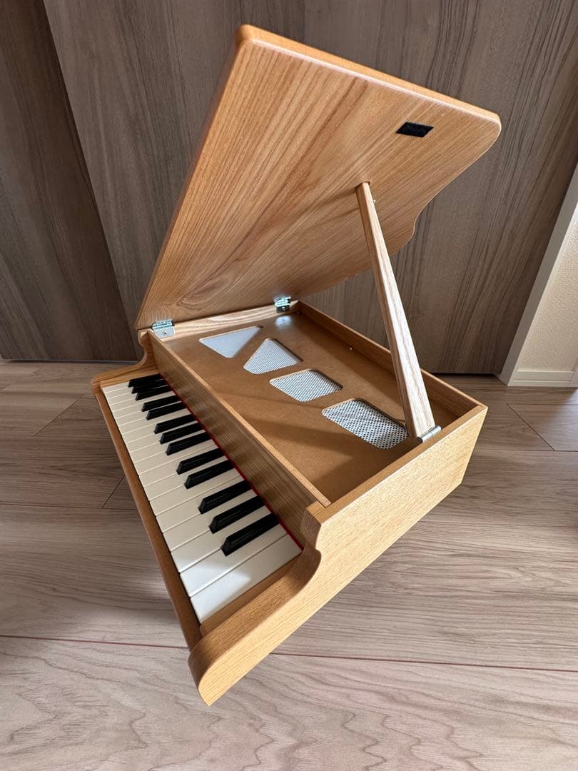 KAWAI GRAND PIANO 木製おもちゃ　ミニピアノ　ナチュラル