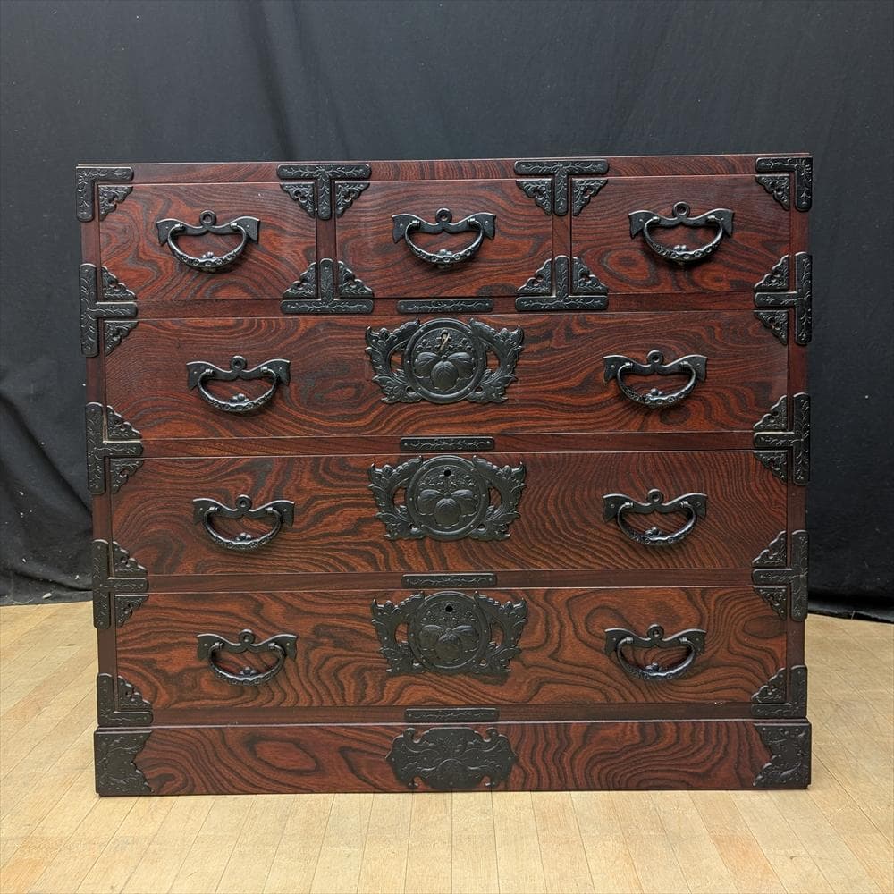 岩谷堂箪笥　欅　ケヤキ　整理箪笥　タンス　たんす　チェスト　引き出し　収納　民藝