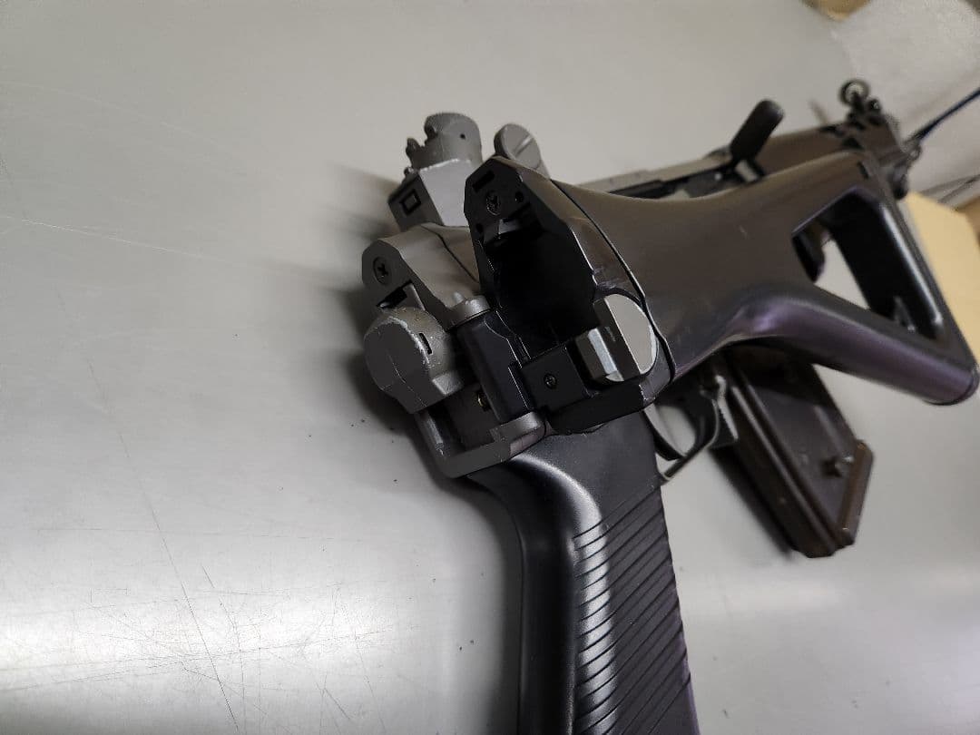 東京マルイ SiG551 SWAT 電動ガン 実働品