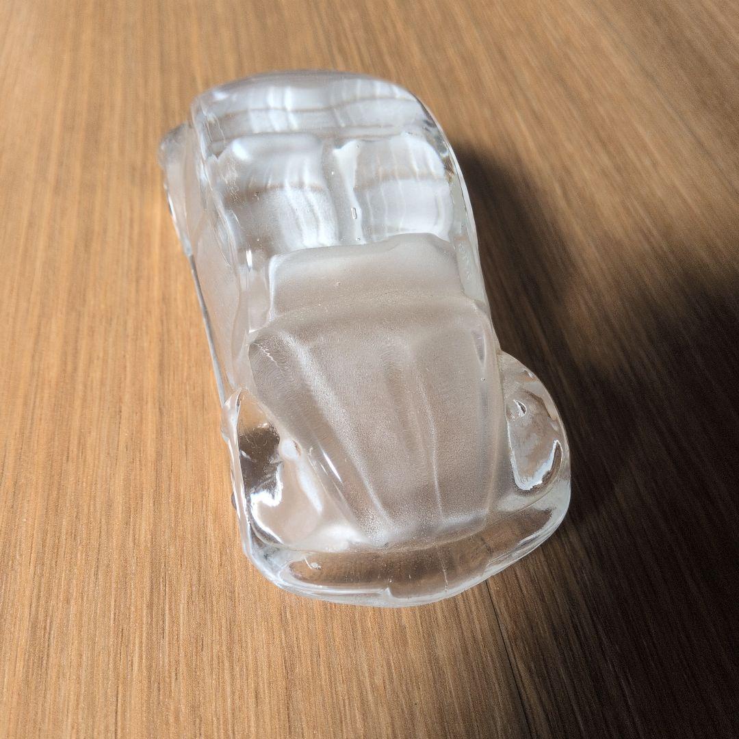 クリスタルガラス製自動車モデル