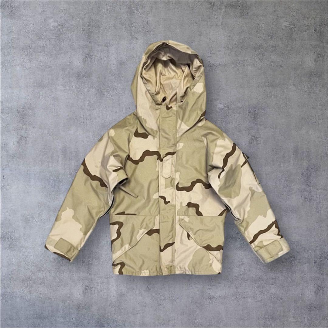 US ARMY ECWCS GEN1 ゴアテックス デザートカモ S-SHORT